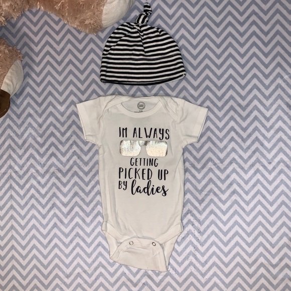 Cute 5 item bundle - Picture 4 of 7